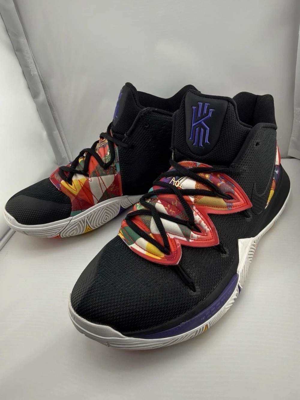 Nike Kyrie 5 CNY Chinese New Year Size 8.5. AO2918-010 Jordan Kobe